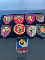 lot de badges sur les pochettes, Enlèvement ou Envoi, Armée de terre, Emblème ou Badge