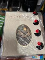 Boek anton piek, Ophalen