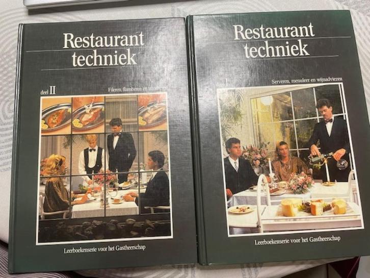 Resto.technieken d. 1 serveren& wijnadvies/2= fileren enz., Boeken, Studieboeken en Cursussen, Zo goed als nieuw, Overige niveaus