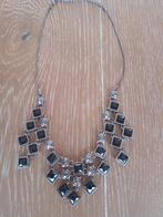 Collier, Enlèvement ou Envoi