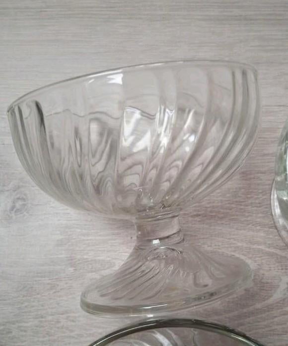 6 vintage ijscoupes op voet, Antiek en Kunst, Ophalen of Verzenden