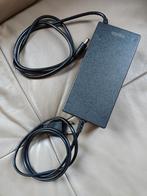 Chargeur trottinette électrique Aprilia 54,6v, Enlèvement ou Envoi