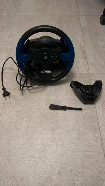Volant Thrustmaster T150 + Support bureau beschikbaar voor biedingen