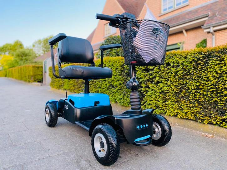 Opvouwbare Scootmobiel L&M VIVO Elektrische invalidescooter, Diversen, Rolstoelen, Zo goed als nieuw, Elektrische rolstoel, Inklapbaar