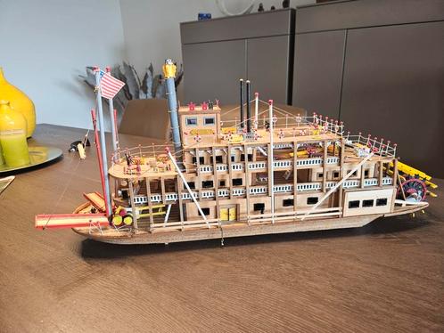 Missippi veerboot volledig uit hout, Hobby en Vrije tijd, Modelbouw | Boten en Schepen, Zo goed als nieuw, Ophalen of Verzenden