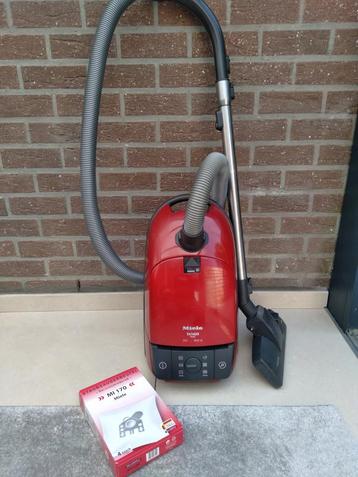 aspirateur miele tango  beschikbaar voor biedingen