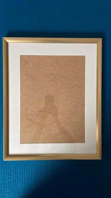 Cadre doré 40x50 beschikbaar voor biedingen