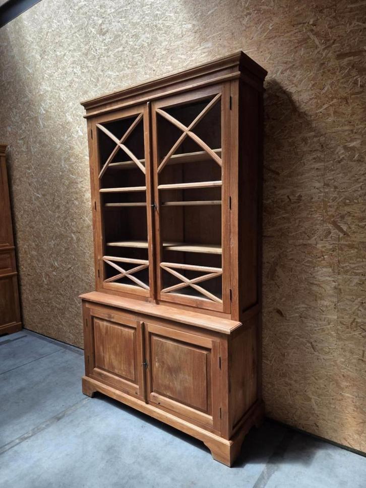 Mooie massief teakhouten vitrinekast/buffetkast 130,5cm, Huis en Inrichting, Kasten | Buffetkasten, Gebruikt, Ophalen