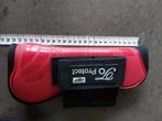 Prijsdaling QHP rode set pees- & kootbeschermers., Enlèvement ou Envoi, Utilisé
