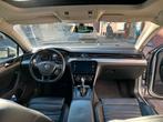 Volkswagen passat 2.0 DSG, Auto's, Volkswagen, Automaat, 4 cilinders, Adaptive Cruise Control, Leder