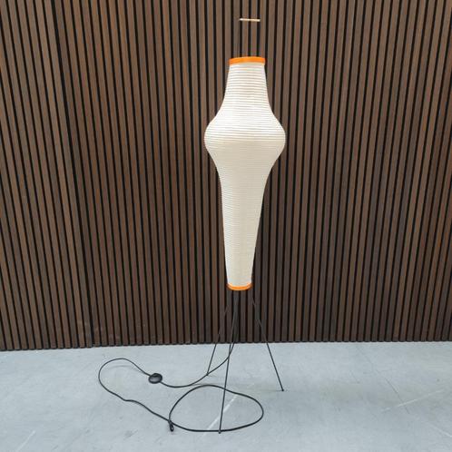 Vitra Akari 14A lamp, Huis en Inrichting, Lampen | Vloerlampen, Nieuw, 100 tot 150 cm, Overige materialen, Ophalen of Verzenden