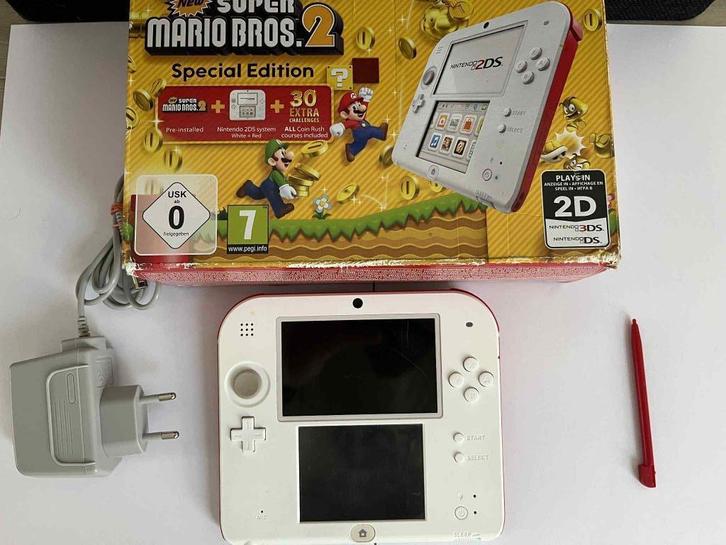 Nintendo 2DS met 32GB SD kaart + doos, Games en Spelcomputers, Spelcomputers | Nintendo 2DS en 3DS, Gebruikt, 2DS, Wit, Ophalen of Verzenden
