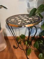 Vintage plantentafel/ bijzettafeltje, Ophalen, Zo goed als nieuw