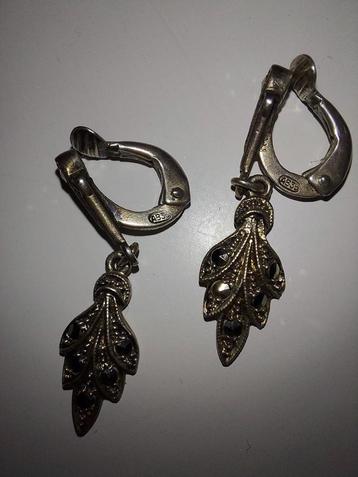 Bijoux beschikbaar voor biedingen