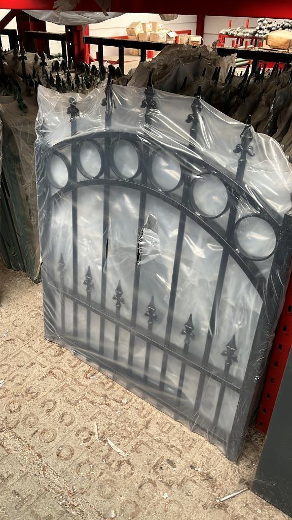 enkele sierpoort met slot, Tuin en Terras, Tuinpoorten, Nieuw, Draaipoort, IJzer, 100 tot 150 cm, 100 tot 150 cm, Ophalen