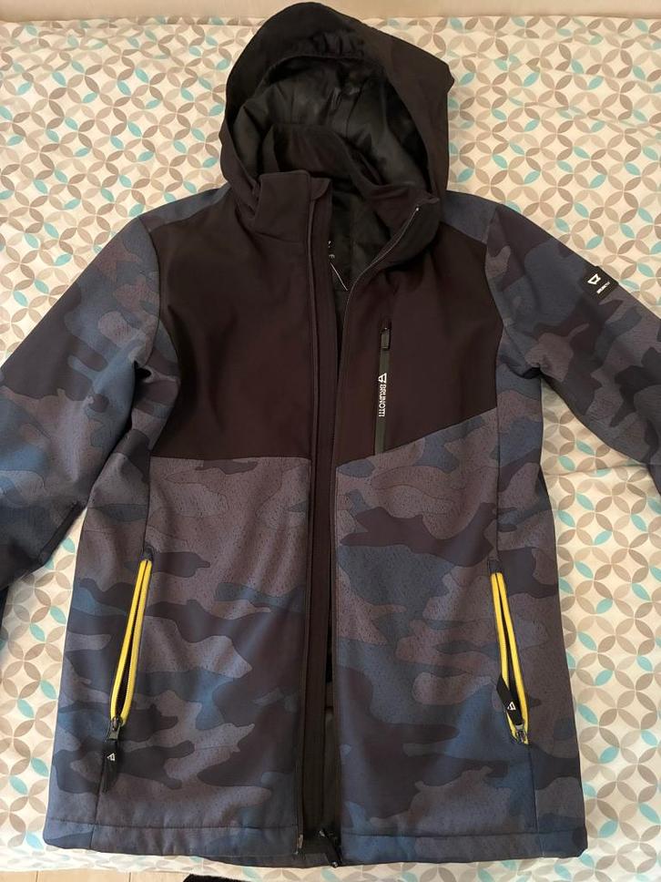 Brunotti zwart/camouflage skijas/winterjas maat 164, Kinderen en Baby's, Kinderkleding | Maat 164, Zo goed als nieuw, Jongen, Jas