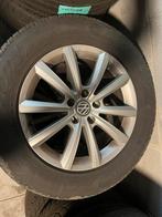Winterset Volkswagen Tiguan, 215 mm, 17 inch, Velg(en), Gebruikt
