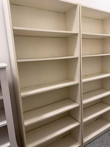 GRATIS dringend ophalen Boekenkasten en TV meubels, Huis en Inrichting, Ophalen, Gebruikt