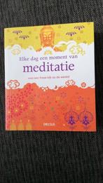Elke dag een moment van meditatie, Livres, Ésotérisme & Spiritualité, Méditation ou Yoga, Manuel d'instruction, Utilisé, Enlèvement ou Envoi