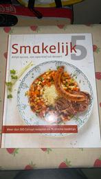 Colruyt smakelijk 5, Boeken, Ophalen of Verzenden, Gelezen