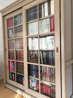Eiken boekenkast, Huis en Inrichting, Ophalen, Zo goed als nieuw, Eikenhout, Met deur(en)