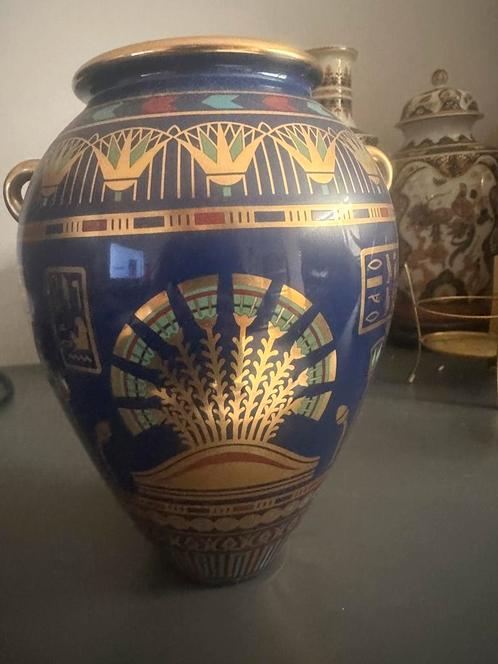 The Golden Vase Of Bast - Franklin Mint Roushdy 24K Gold, Antiek en Kunst, Antiek | Porselein, Ophalen of Verzenden
