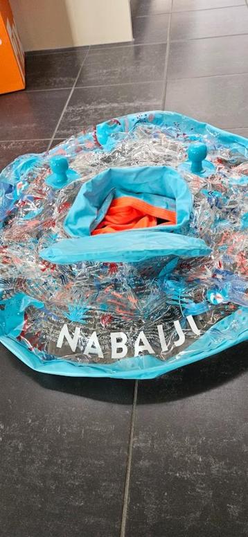 Babyzwemband 7-15kg beschikbaar voor biedingen