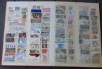 Album de timbres A4 (32) différents pays, Enlèvement ou Envoi