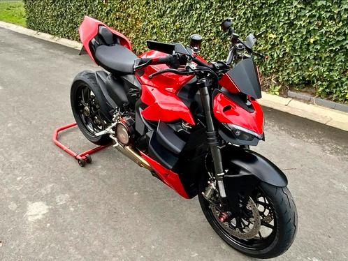 Ducati streetfighter V2 met veel opties, Motoren, Motoren | Ducati, Particulier, Naked bike, meer dan 35 kW, 2 cilinders, Ophalen