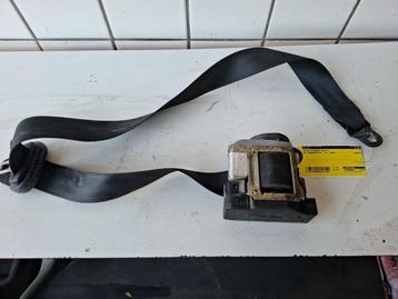 Gordelspanner rechts van een Volkswagen Transporter beschikbaar voor biedingen