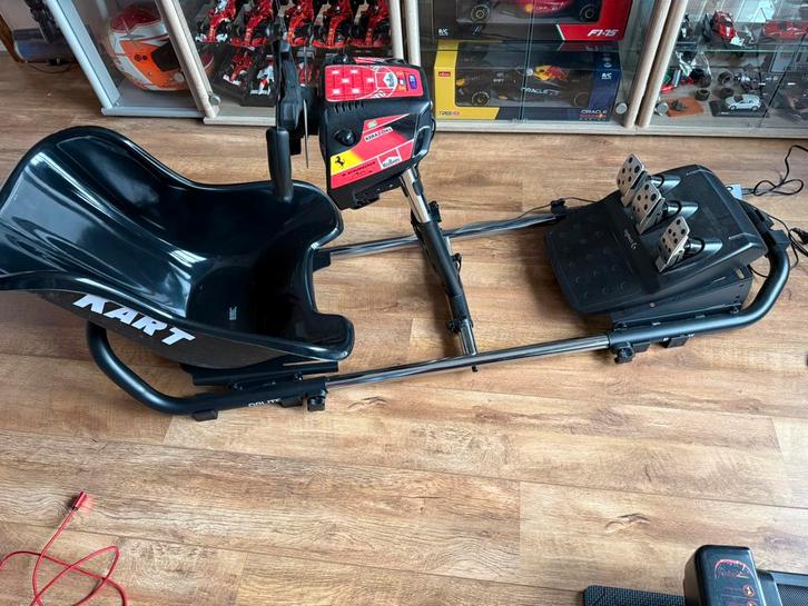 Logitech g29 + oplite nitro kart ps5, Games en Spelcomputers, Spelcomputers | Sony Consoles | Accessoires, Zo goed als nieuw, PlayStation 5