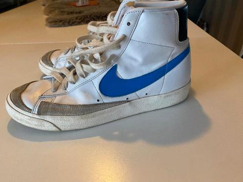 Nike sneakers maat 41 in goede staat weinig gedragen..., Kleding | Heren, Schoenen, Gedragen, Sneakers, Wit, Ophalen of Verzenden