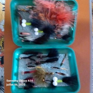 Bonand box + 40 streamers beschikbaar voor biedingen