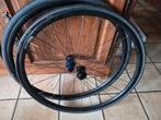 Paire de roues disc body shimano avec pneus (ensemble neuf), Vélos & Vélomoteurs, Enlèvement ou Envoi