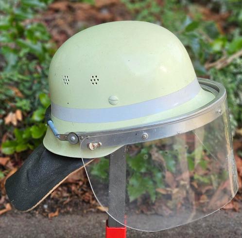 Casque de sapeurs-pompiers allemands (casque pompier), Collections, Objets militaires | Général, Enlèvement ou Envoi