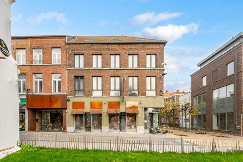Opgefrist appartement in het centrum van Sint-Truiden, Immo, Huizen en Appartementen te koop, Provincie Limburg, tot 200 m², Appartement