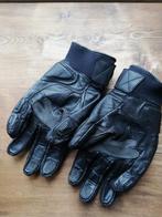 3 motovesten en  2 paar moto handschoenen te koop, Leder, Motoren, Kleding | Motorkleding, Ophalen, Heren, Richa, Handschoenen
