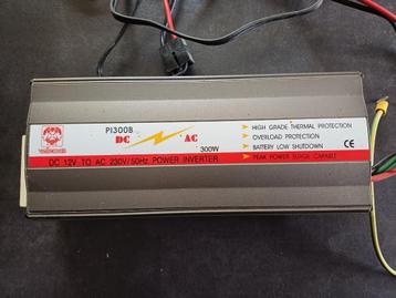 Omvormer 12V 230V beschikbaar voor biedingen