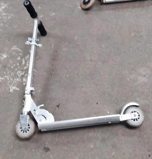 2 Steps + roze step voor onderdelen, Fietsen en Brommers, Steps, Gebruikt, Gewone step, Ophalen