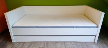 Compleet Vipack Lara bed met bedlade *Perfecte staat* beschikbaar voor biedingen