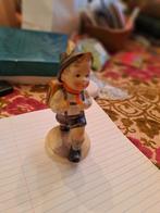 Goebel Hummel Jongen met boekentas op stap, Enlèvement