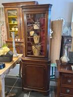 Hoekkast in acajou, Engelse stijl, Ophalen