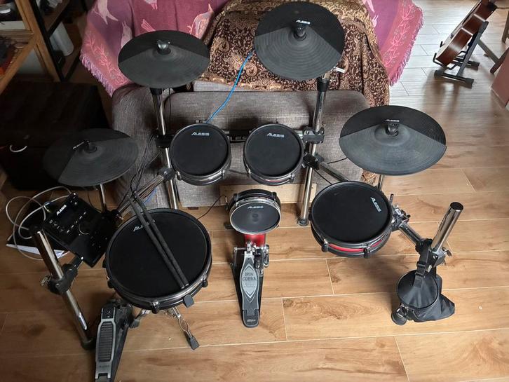 alesis crimson ii prix a discuter, Musique & Instruments, Batteries & Percussions, Comme neuf, Tama, Électronique, Enlèvement