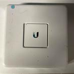 Ubiquiti unifi Security gateway USG zonder voeding, Ophalen of Verzenden, Gebruikt, Router, Ubiquity