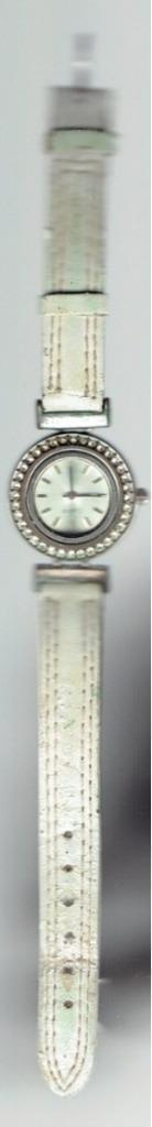 Montre dame Quartz "Distr. by/par LBVYR Blue Art Promotion, Overige merken, Overige materialen, Polshorloge, Ophalen of Verzenden