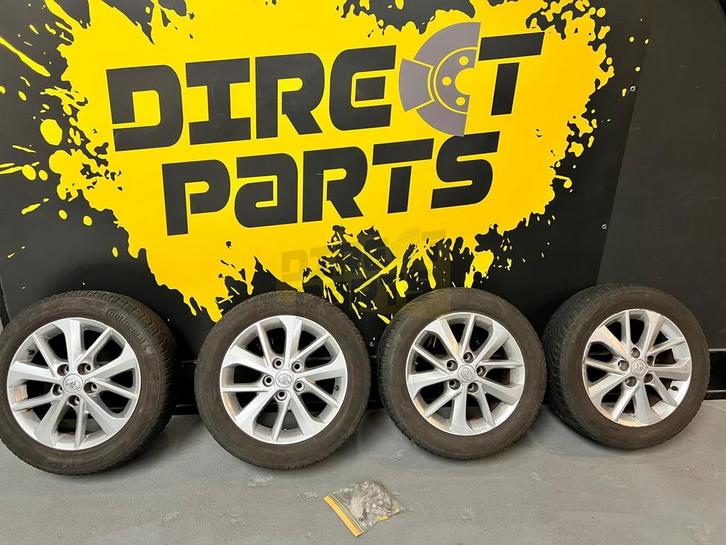 Toyota Prius Velg/Banden set van 4 stuks 16" (Beschadigd) Or, Auto-onderdelen, Banden en Velgen, Banden en Velgen, Winterbanden