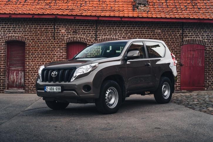 Toyota Land Cruiser 2.8D, Auto's, Toyota, Bedrijf, Landcruiser, 4x4, Airconditioning, Alarm, Centrale vergrendeling, Climate control