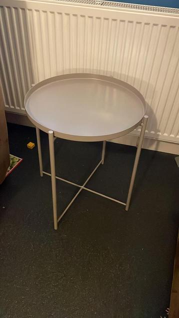 Table d'appoint Ikea, Rond, Moins de 55 cm, Enlèvement, Métal ou Aluminium
