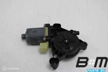 Raammotor rechtsvoor VW Golf 7 5Q0959801B beschikbaar voor biedingen