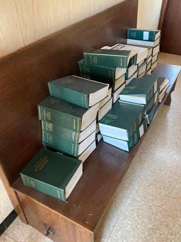 Te koop : autotechnische handboeken Piet Olyslagers/Kluwer beschikbaar voor biedingen